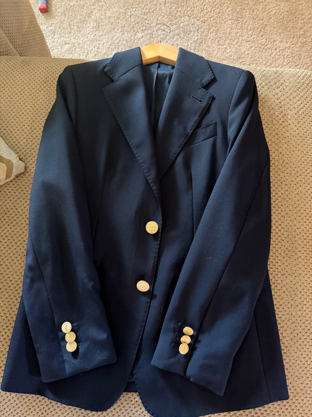 Vineyard vines boys size 8 Navy Blazer with Gold Buttons